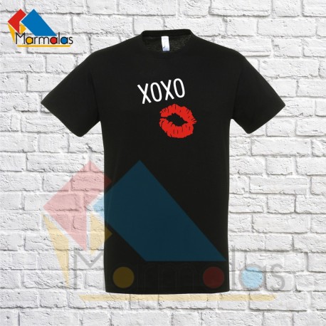 Vyriški Marškinėliai XOXO (su bučiniu)